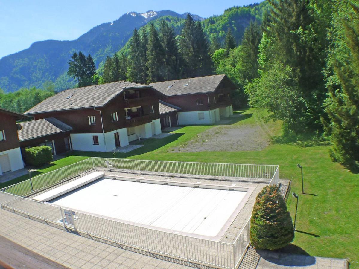 Studio Mansarde Avec Balcon, Piscine Et Parking Souterrain A Samoens - Fr-1-629-92 Bagian luar foto